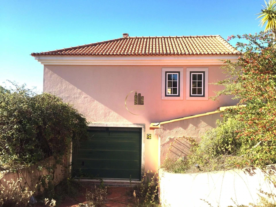 Moradia T5 para Venda em Queluz e Belas Foto 4