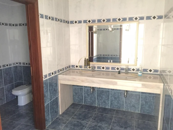 Moradia T5 para Venda em Queluz e Belas Foto 10