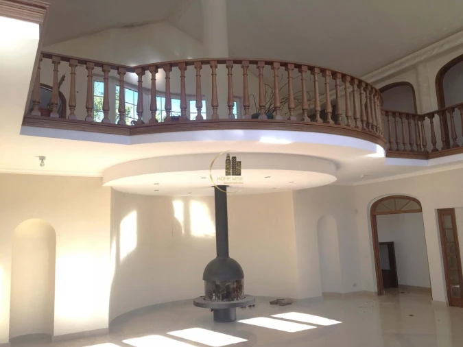 Moradia T5 para Venda em Queluz e Belas Foto 7