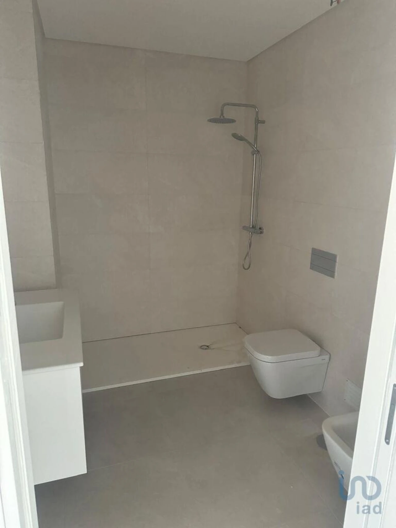 Apartamento T3 para Venda em Currelos, Papízios e Sobral Foto 4