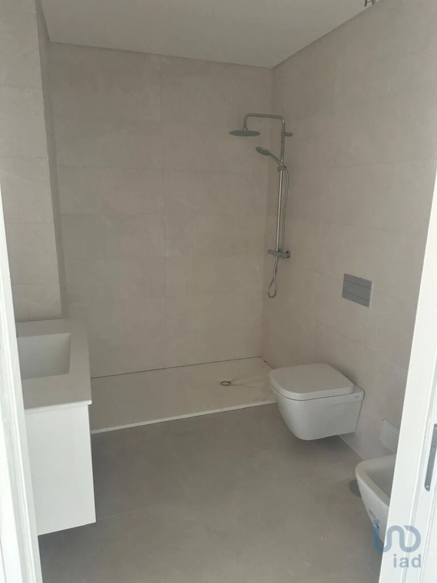 Apartamento T3 para Venda em Currelos, Papízios e Sobral Foto 4