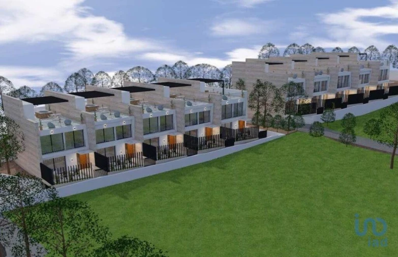 Terreno para Venda em Quarteira Foto 2