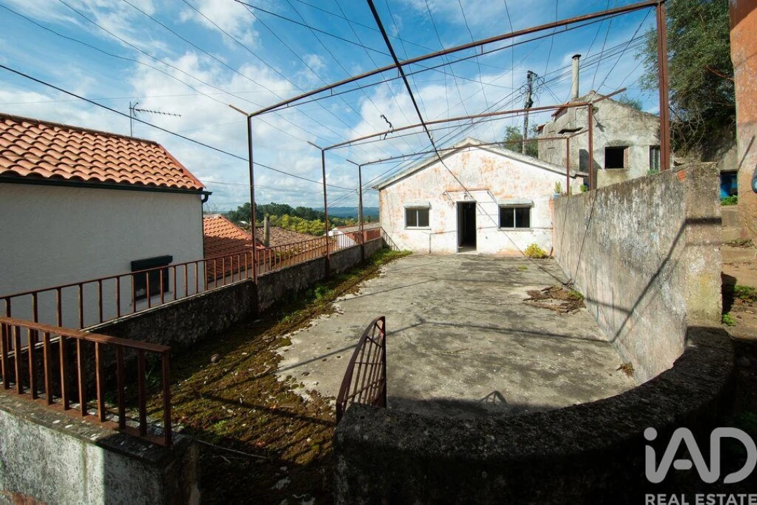 Moradia T3 para Venda em Lousã e Vilarinho Foto 19