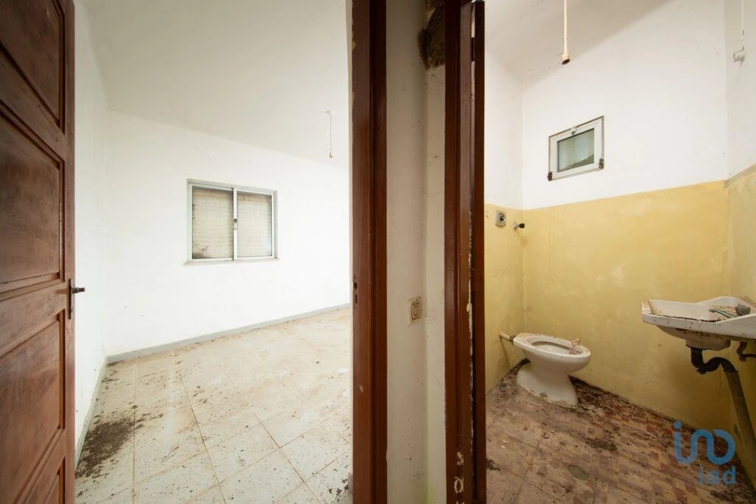 Moradia T3 para Venda em Lousã e Vilarinho Foto 10