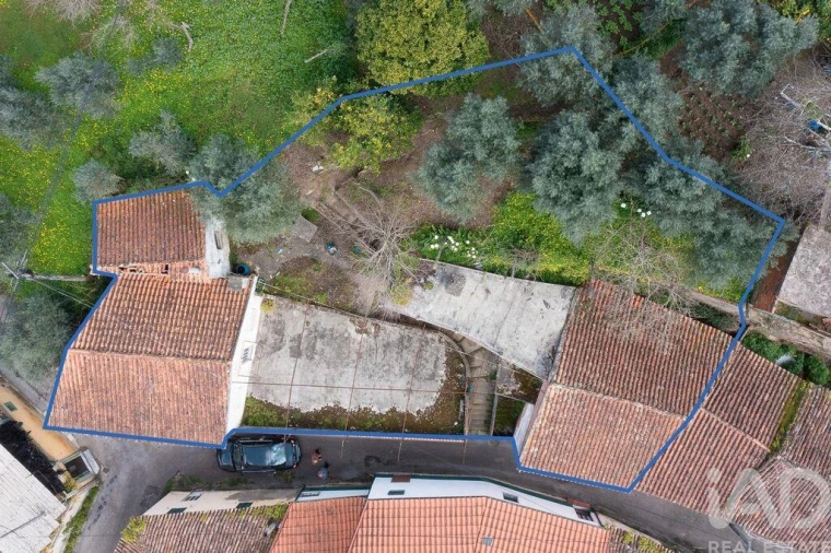 Moradia T3 para Venda em Lousã e Vilarinho Foto 28