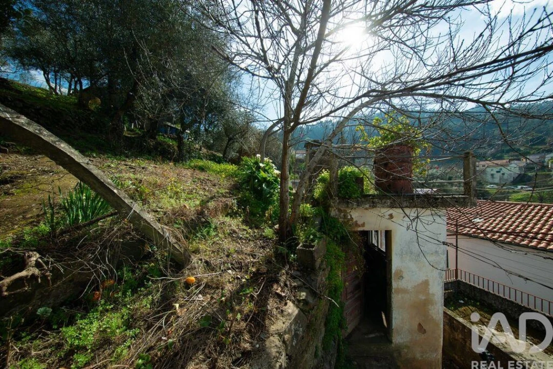 Moradia T3 para Venda em Lousã e Vilarinho Foto 17