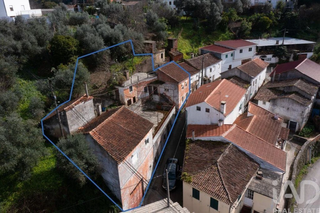 Moradia T3 para Venda em Lousã e Vilarinho Foto 22