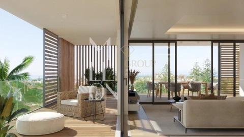 Apartamento T4 para Venda em Carcavelos e Parede