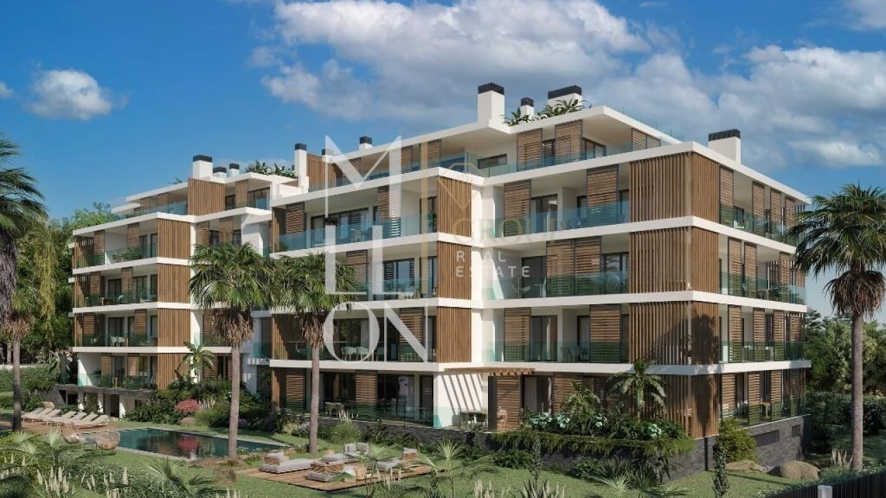 Apartamento T4 para Venda em Carcavelos e Parede Foto 25