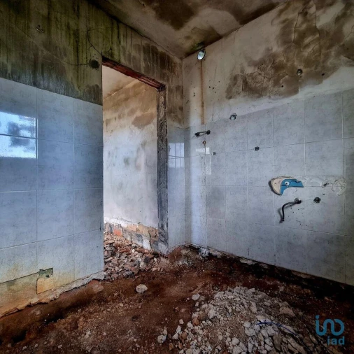 Moradia T4 para Venda em Regueira de Pontes Foto 8