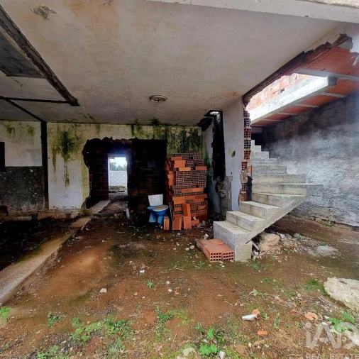 Moradia T4 para Venda em Regueira de Pontes Foto 16