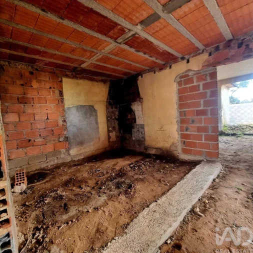 Moradia T4 para Venda em Regueira de Pontes Foto 21