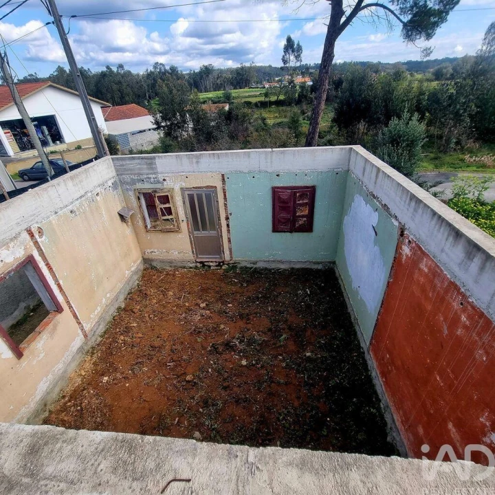Moradia T4 para Venda em Regueira de Pontes Foto 26