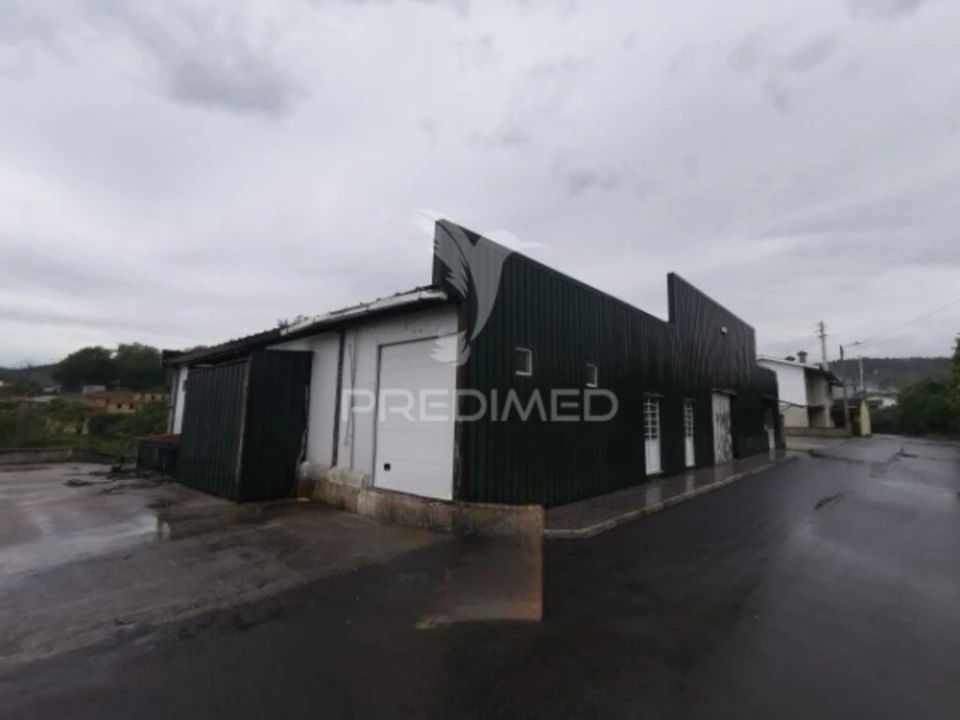 Armazém para Venda em Recardães e Espinhel Foto 2