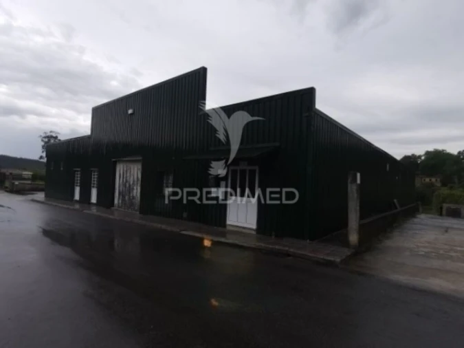 Armazém para Venda em Recardães e Espinhel Foto 1