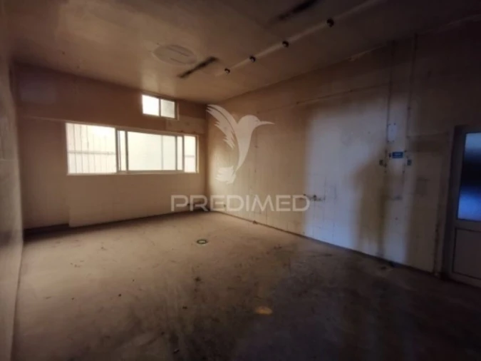 Armazém para Venda em Recardães e Espinhel Foto 8