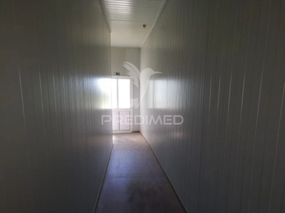 Armazém para Venda em Recardães e Espinhel Foto 13