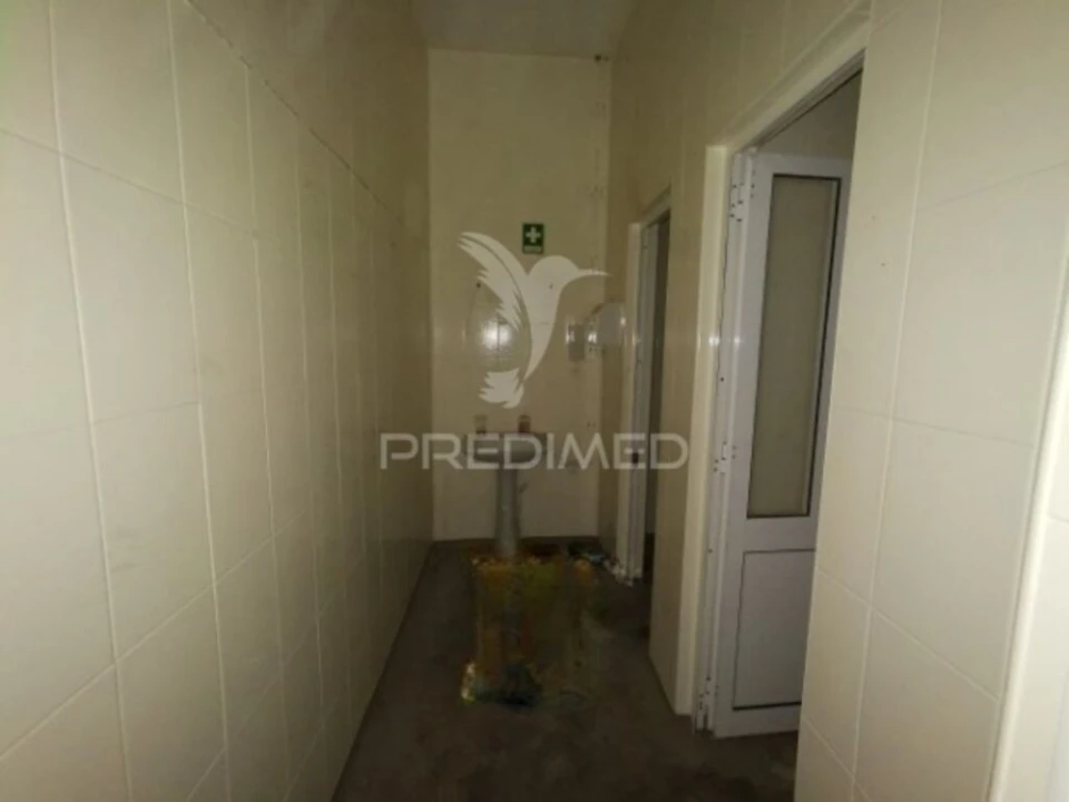 Armazém para Venda em Recardães e Espinhel Foto 5