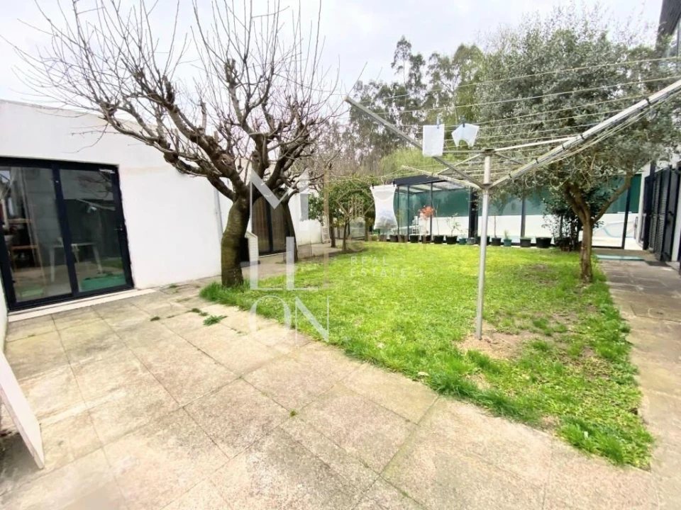 Moradia T3 para Venda em Aveleda Foto 34