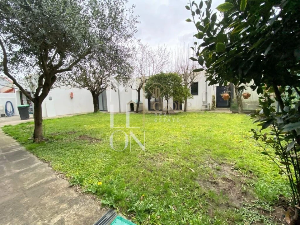 Moradia T3 para Venda em Aveleda Foto 36