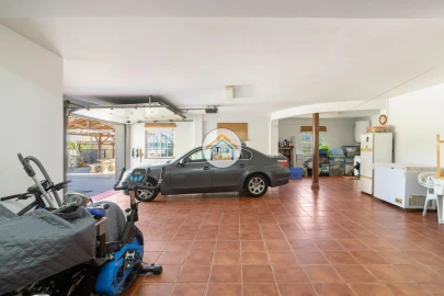 Moradia T5 para Venda em Tavira (Santa Maria e Santiago)