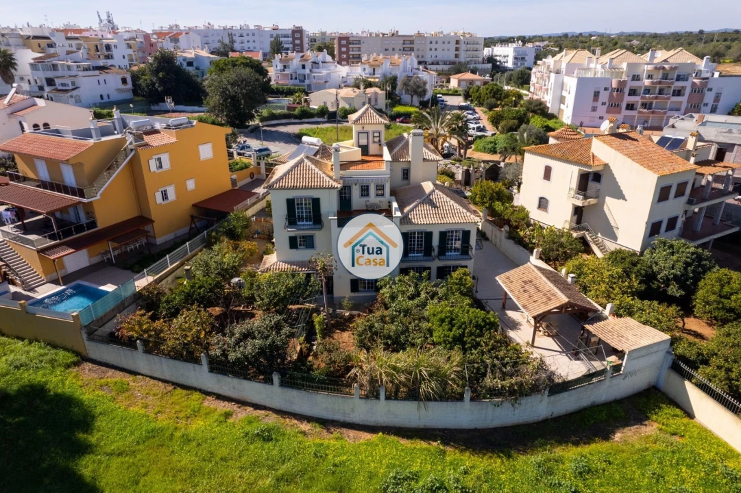 Moradia T5 para Venda em Tavira (Santa Maria e Santiago) Foto 5