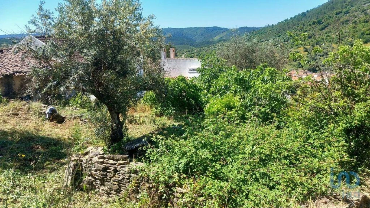 Moradia T2 para Venda em Espírito Santo, Nossa Senhora da Graça e São Simão Foto 5