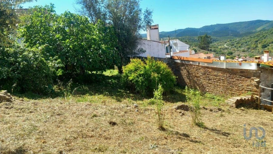 Moradia T2 para Venda em Espírito Santo, Nossa Senhora da Graça e São Simão Foto 4