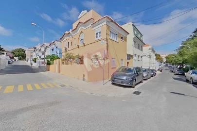 Moradia T3 para Venda em Areeiro