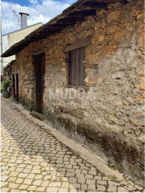 Moradia T3 para Venda em Rabal