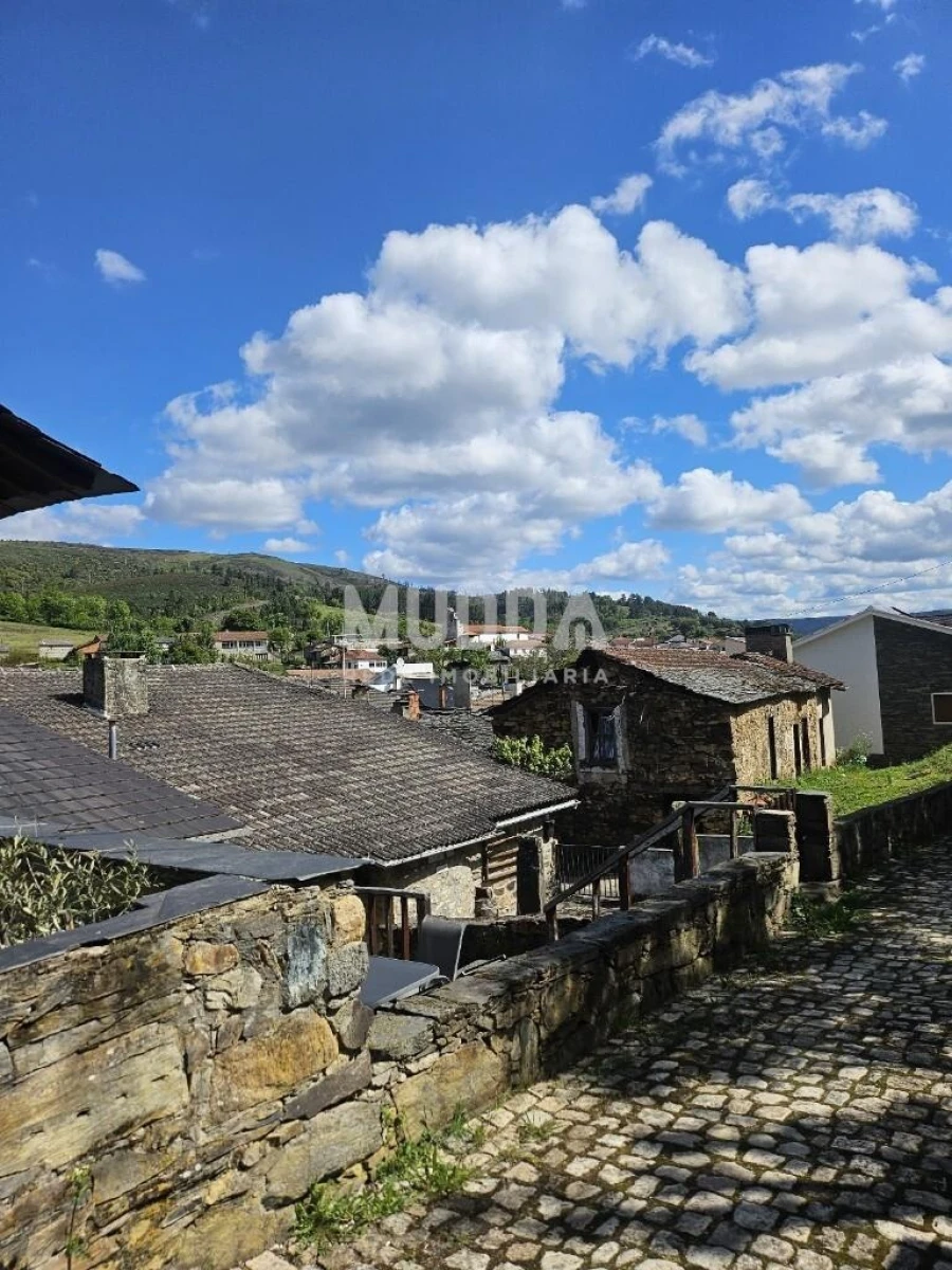 Moradia T3 para Venda em Rabal Foto 10