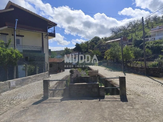 Moradia T3 para Venda em Rabal Foto 16