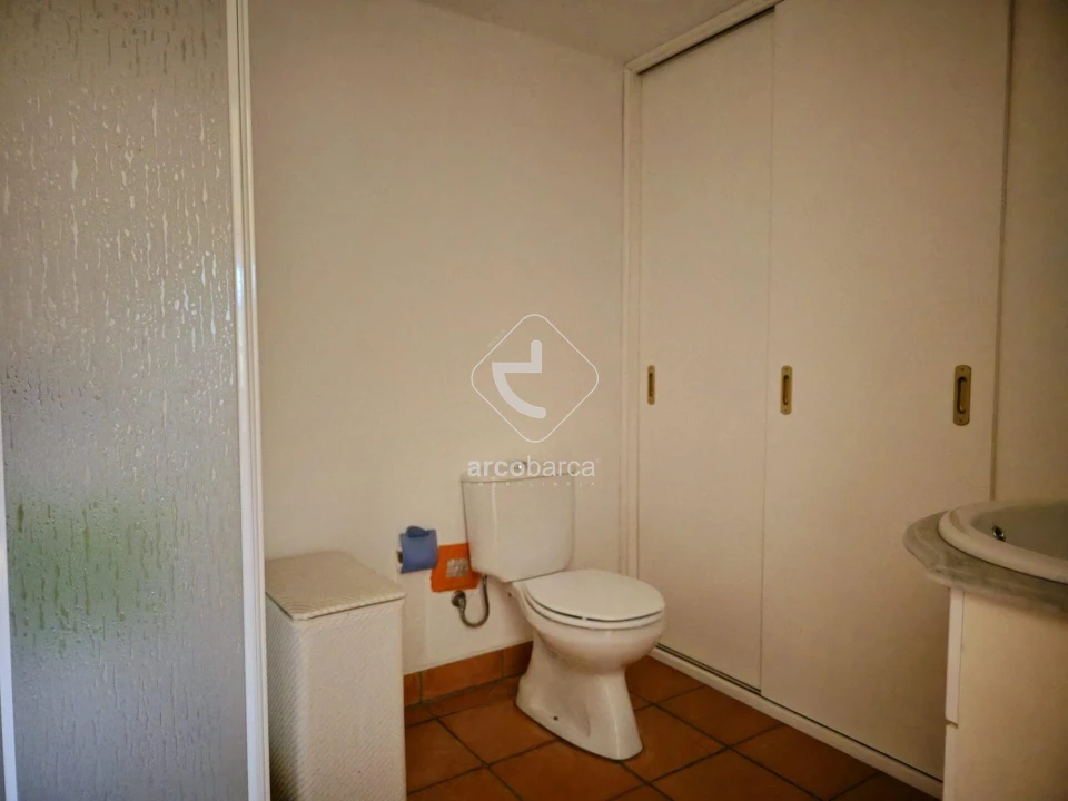 Moradia T1 para Venda em Azere Foto 4