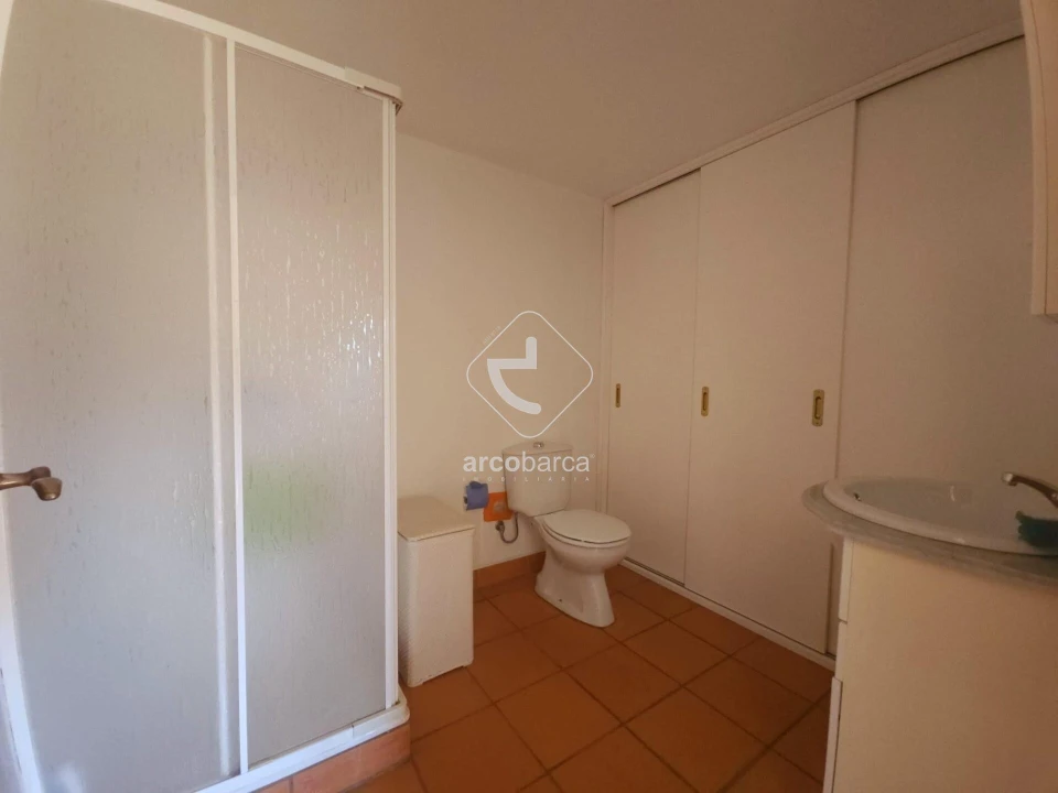 Moradia T1 para Venda em Azere Foto 10