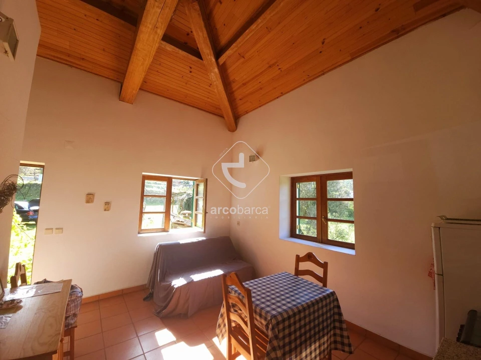 Moradia T1 para Venda em Azere Foto 11