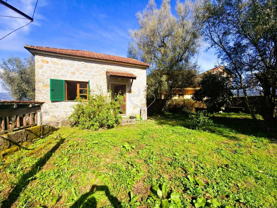 Moradia T1 para Venda em Azere Foto 20