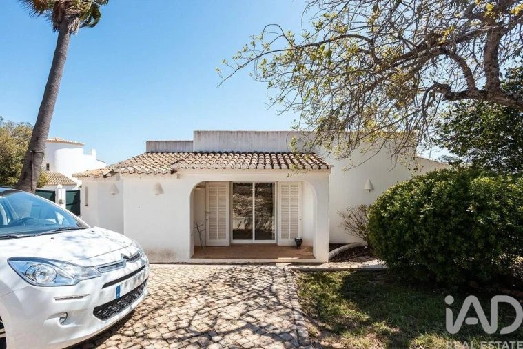 Moradia T3 para Venda em Albufeira e Olhos de Água Foto 24