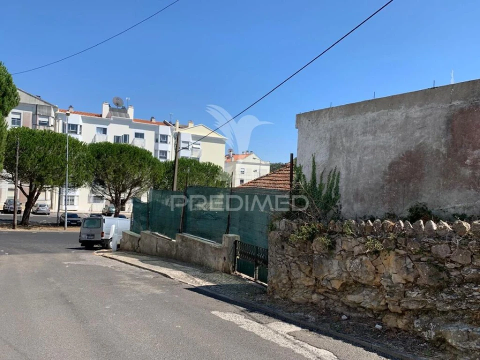 Terreno para Venda em Rio de Mouro Foto 7