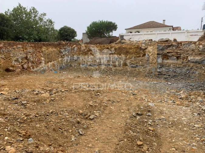 Terreno para Venda em Rio de Mouro Foto 9