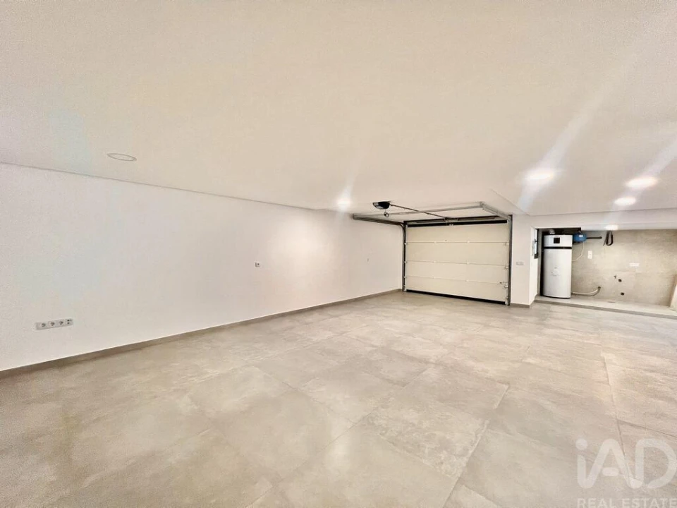 Moradia T3 para Venda em Antas e Abade de Vermoim Foto 17