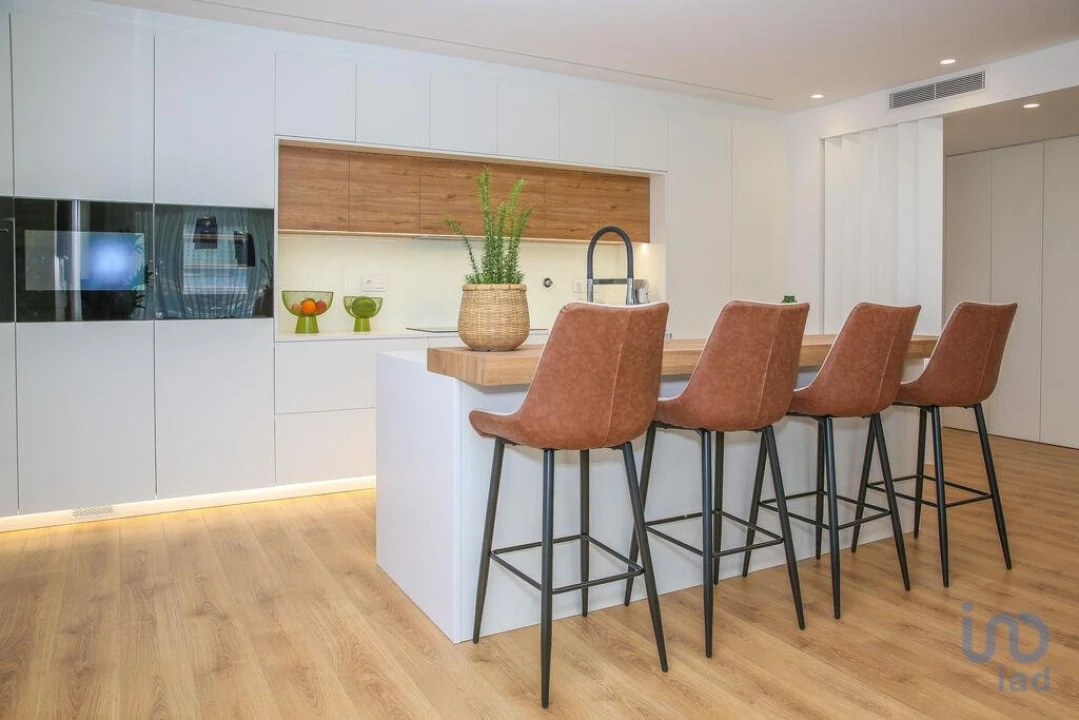 Apartamento T2 para Venda em Alverca do Ribatejo e Sobralinho Foto 1