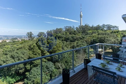 Apartamento para Venda em Santa Marinha e São Pedro da Afurada