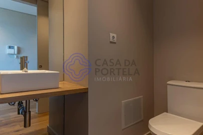 Apartamento para Venda em Santa Marinha e São Pedro da Afurada