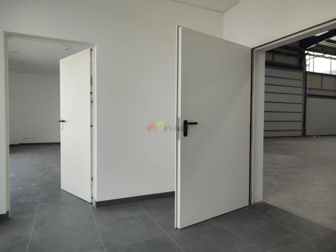 Armazém para Arrendamento em Moita Foto 4