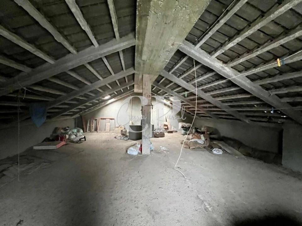 Moradia T2 para Venda em Castanheira de Pêra e Coentral Foto 33