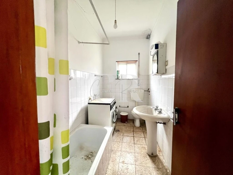 Moradia T2 para Venda em Castanheira de Pêra e Coentral Foto 17