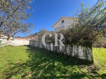 Moradia T2 para Venda em Castanheira de Pêra e Coentral