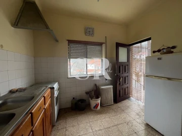Moradia T2 para Venda em Castanheira de Pêra e Coentral