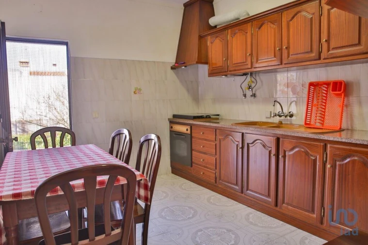 Moradia T3 para Venda em Longueira/Almograve Foto 7