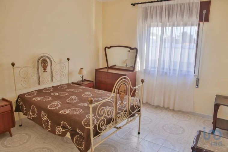 Moradia T3 para Venda em Longueira/Almograve Foto 13